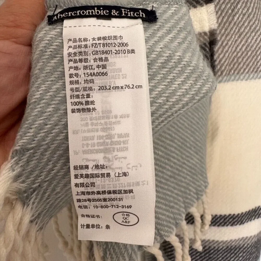 ABERCROMBIE & FITCH A&F Women's SUPER SOFT Blanket Scarf  ONE SIZE